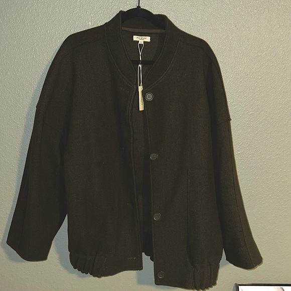 Women’s Oversized Jacket - Picture 1 of 4